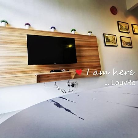 Studio Apartment Pasar Malam J.Louvre Tanah Rata Exterior photo